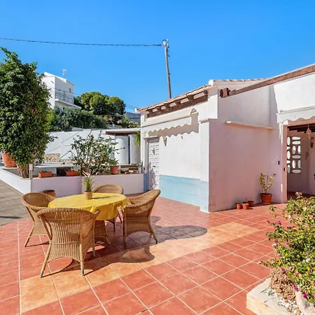 Salada - Plusholidays La Canuta