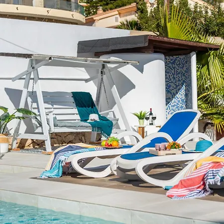 Salada - Plusholidays *