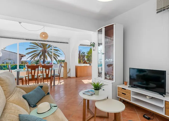 Salada - Plusholidays Villa