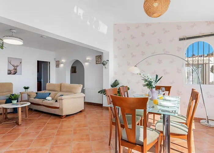 Salada - Plusholidays Villa La Canuta