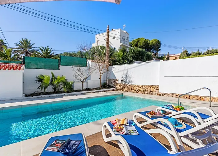 Salada - Plusholidays *