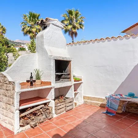 Salada - Plusholidays Calpe